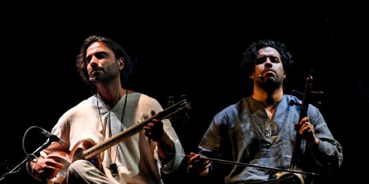 امشب آخرین اجرای “در هوای بی چگونگی” روی صحنه میرود