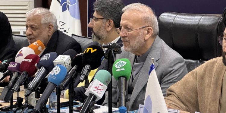 نشست خبری شورای وحدت با حضور خبرنگاران داخلی و خارجی