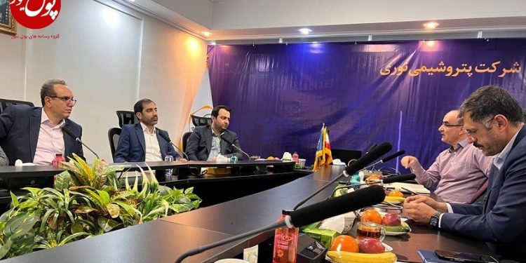 تعامل بانک صادرات ایران با پتروشیمیها در اوج