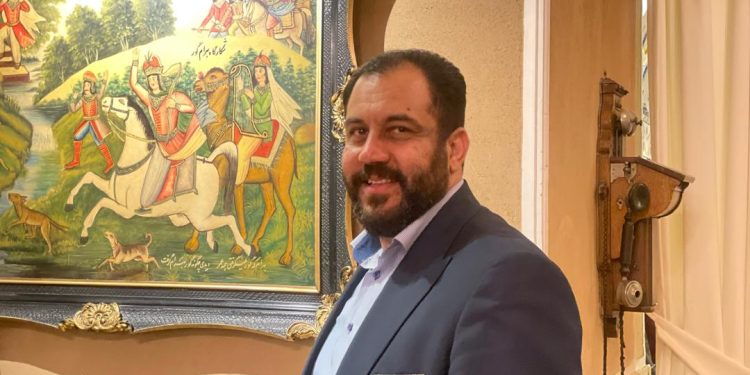 دوستان نامرد و دوستی های بی اساس که در آن در رفاقت خیانت می شود